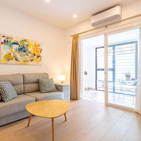 Nine O'Clock Metrosol Apartment เซบีญา ภายนอก รูปภาพ