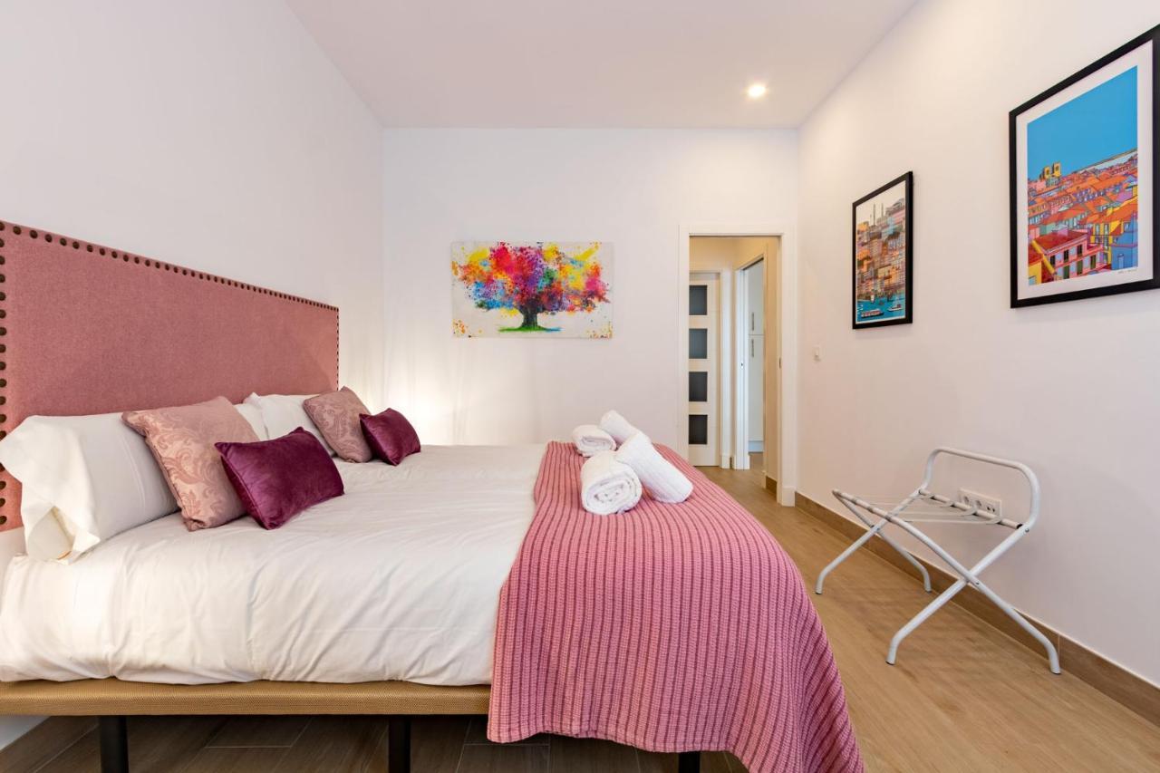 Nine O'Clock Metrosol Apartment เซบีญา ภายนอก รูปภาพ